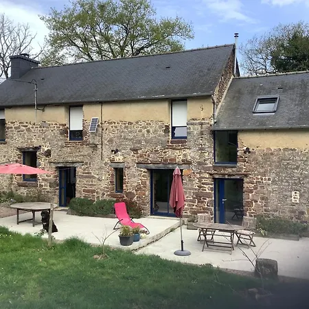 Bed & Breakfast Louzou Les Aux Loups